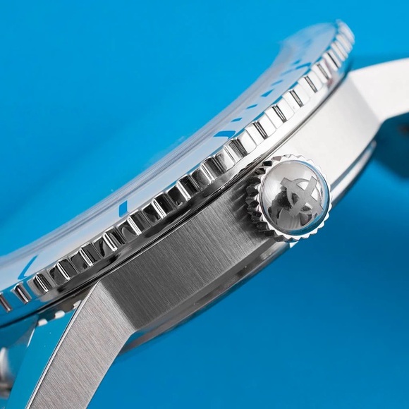 Rare Zodiac Sea Wolf Z09291 Super Sea Wolf Automatic Men's Watch - White & Blue - Picture 2 of 7